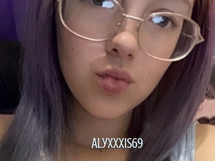 Alyxxxis69