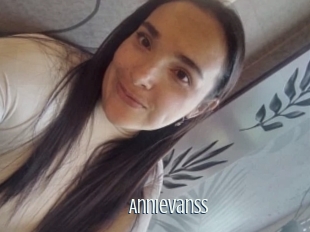 Annievanss