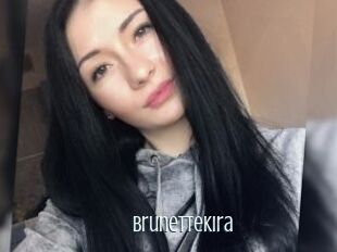 BrunetteKira