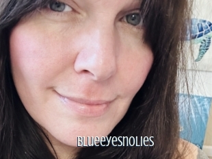 Blueeyesnolies