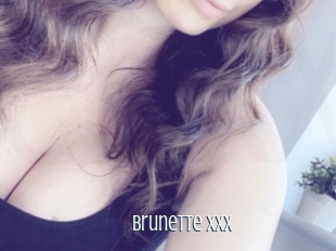 Brunette_xxx