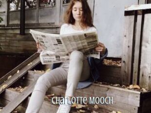 Charlotte_Mooch