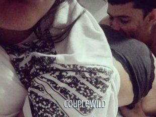 Couple_Wild