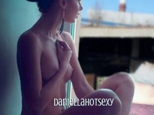 DaniellaHotSexy