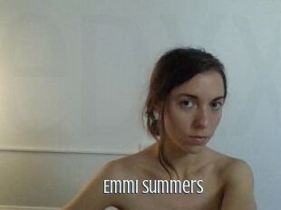 Emmi_Summers