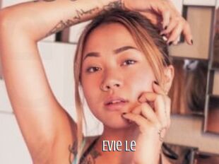 Evie_Le