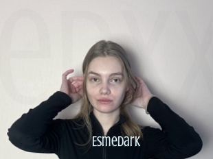 Esmedark