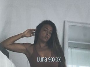 Luna_90xox