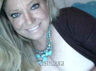 LustyLaura