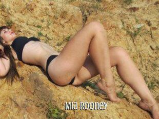 Mia_Rooney