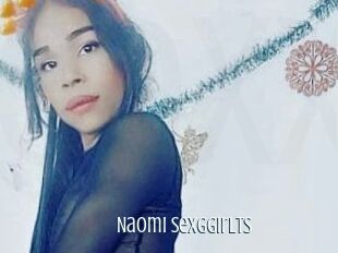 Naomi_Sexggirlts