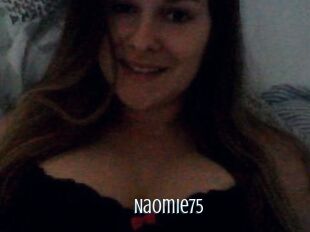 Naomie75