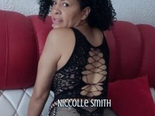 Niccolle_Smith