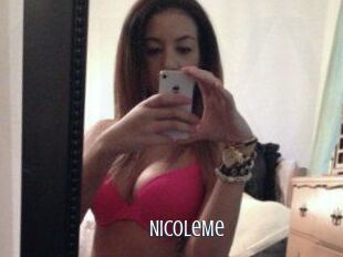 NicoleMe