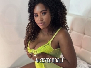 Nickykendal1