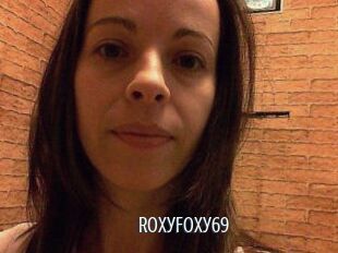 RoxyFoxy_69