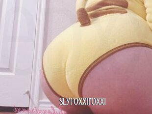 Slyfoxxiroxxi