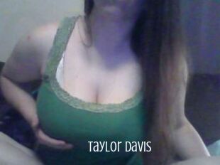 Taylor_Davis