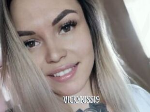 VickyKiss19