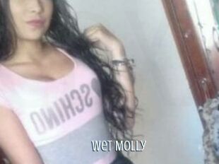 Wet_Molly